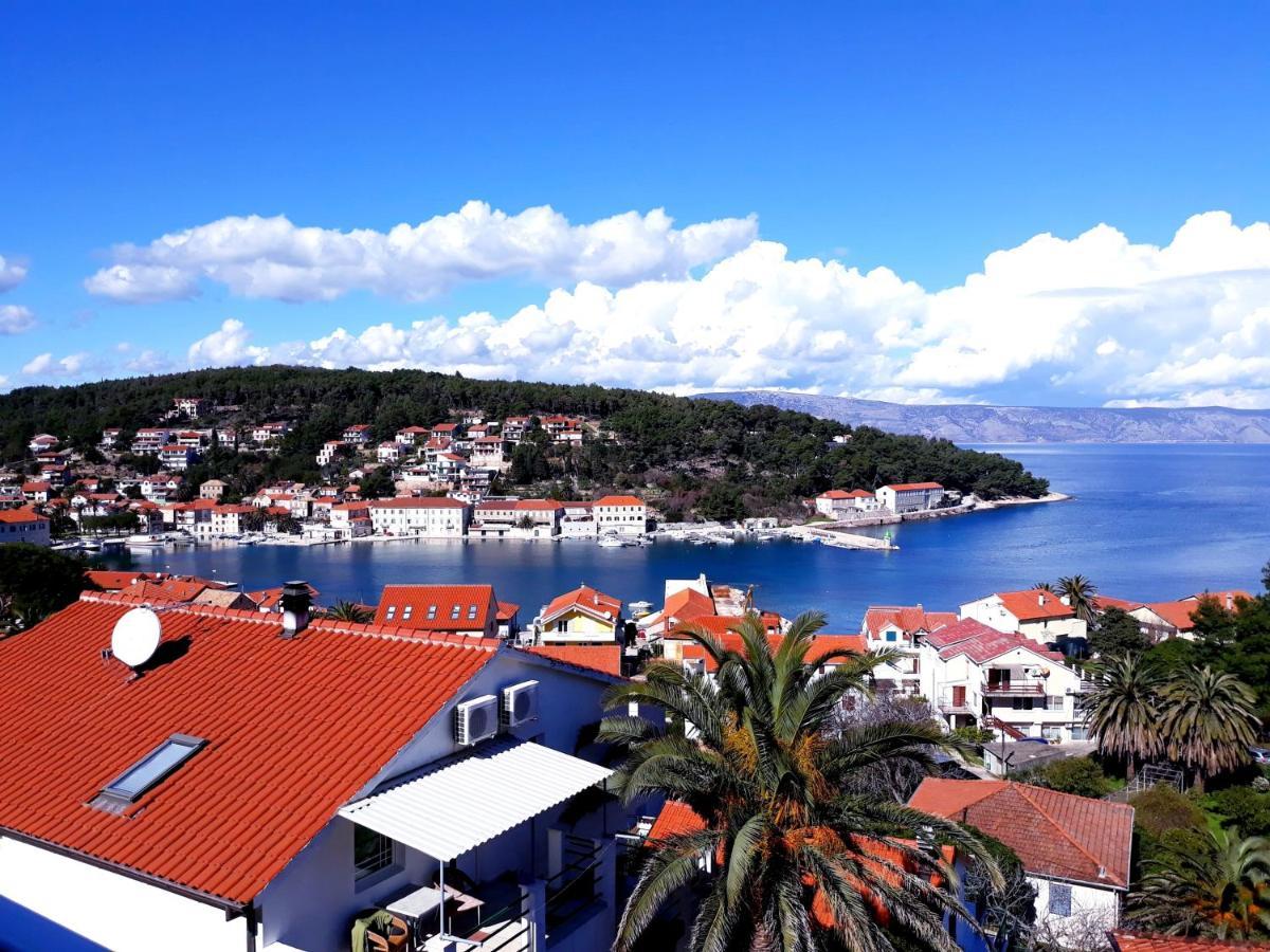 Apartments With A Parking Space Jelsa, Hvar - 8746 Jelsa  Esterno foto