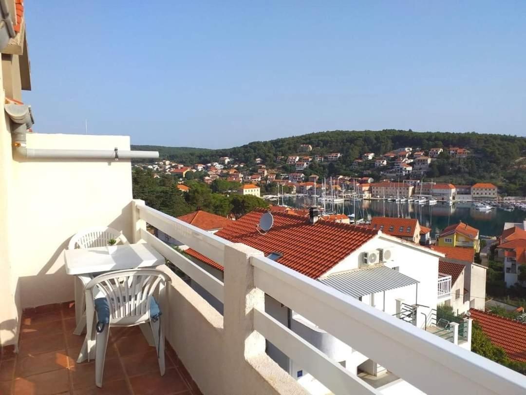 Apartments With A Parking Space Jelsa, Hvar - 8746 Jelsa  Esterno foto